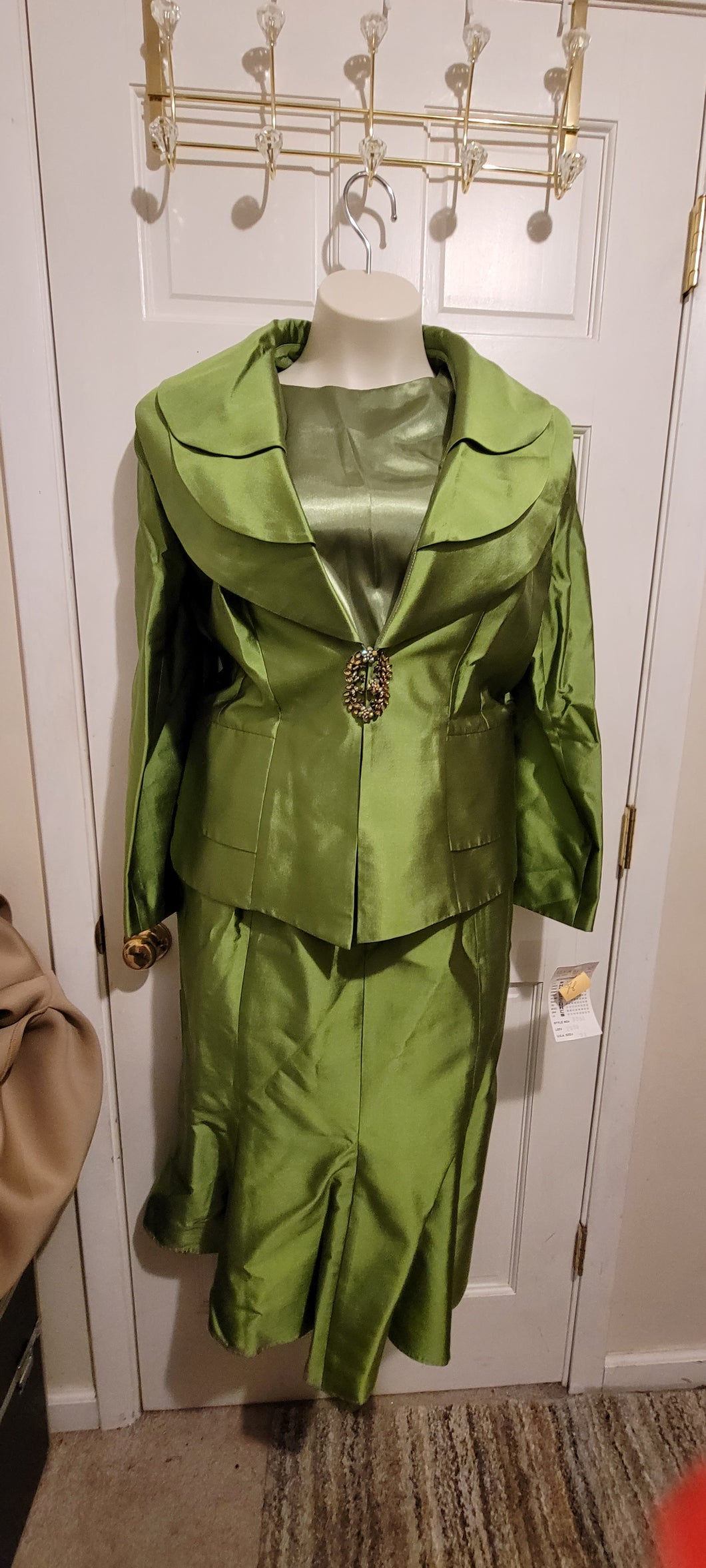 Gently Used Green 3pc Set